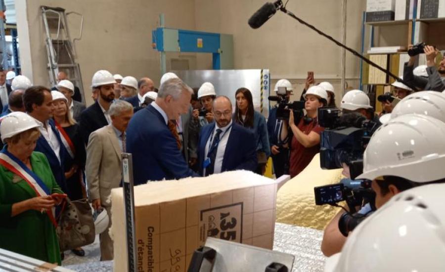 Déplacement de Bruno Le Maire dans les Yvelines sur le thème de la transition énergétique des bâtiments de l'Etat